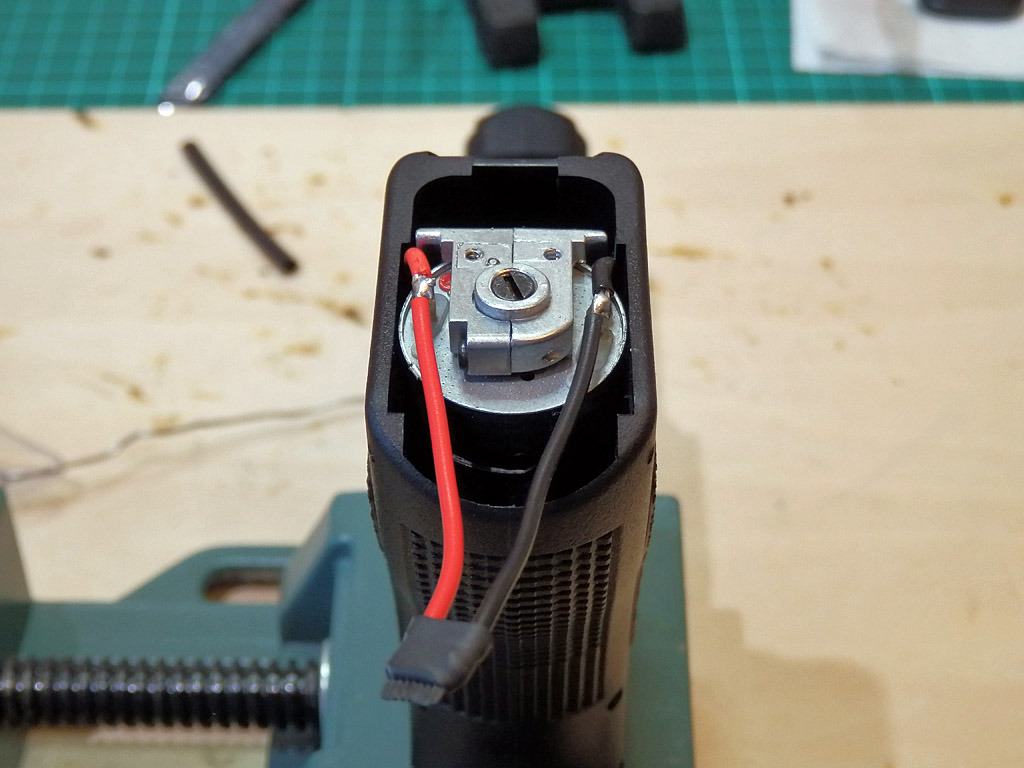 電動ハンドガンへのSBD取付け: ～Pavement to GunnersHeaven～