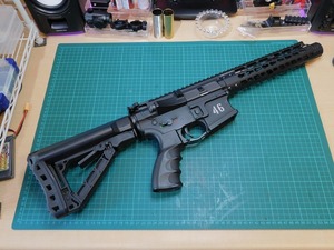 付属品多数　アルティメットカスタム品　ワイルドホッグ13.5 G&G電動ガン 付属品多数 アルティメットカスタム品 ワイルドホッグ13.5 G&G